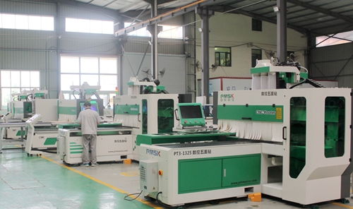 小型全屋定制家具加工厂 生产设备选择中关于软件及辅助设备的常见误区